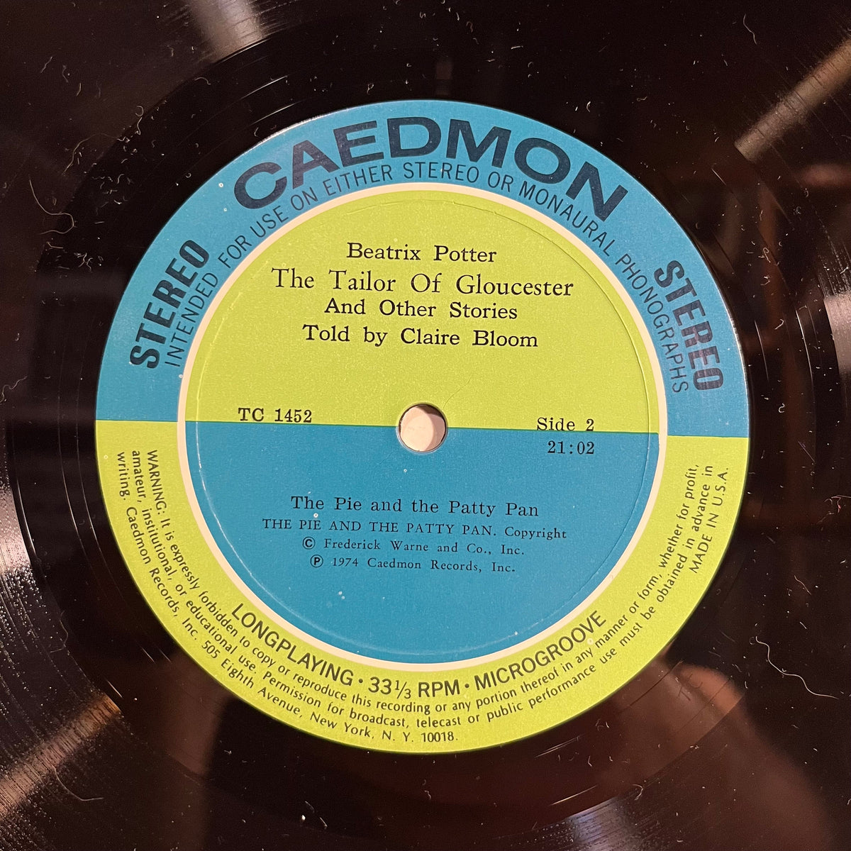 Claire Bloom - The Tailor Of Gloucester And Other Stories | Near Mint (NM) Excellent (EX)-EmojiWear