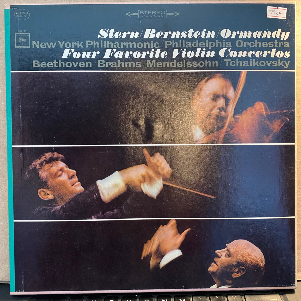 Isaac Stern - Four Favorite Violin Concertos *BOX* | Near Mint (NM) Near Mint (NM)-EmojiWear