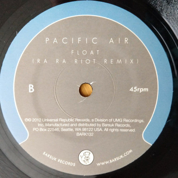 Pacific Air - Float (7 | Mint (M) Mint (M)-EmojiWear